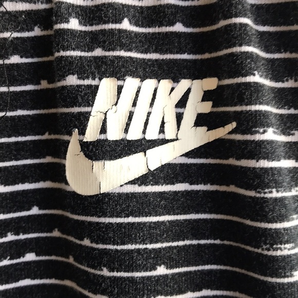 Nike black and white “Just Do It” leggings, size M - Picture 4 of 9